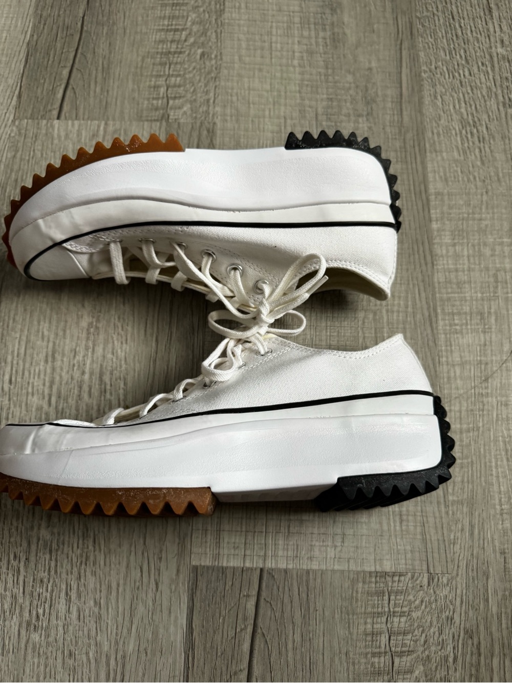 White Platform Lace-Up Women's Sneakers with Dual-Tone Sole